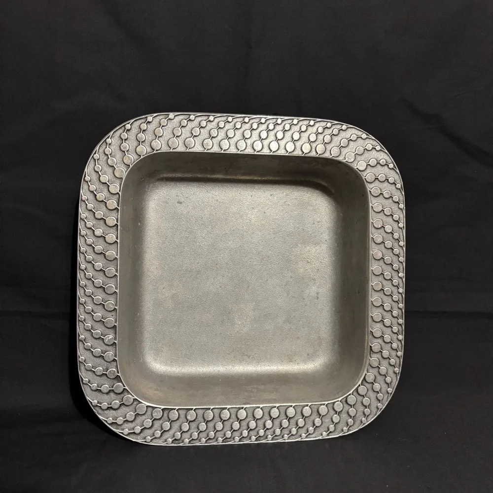 Wilton Armetale Decorative Square Metal Bowl in Pewter Tone Bubble String Design